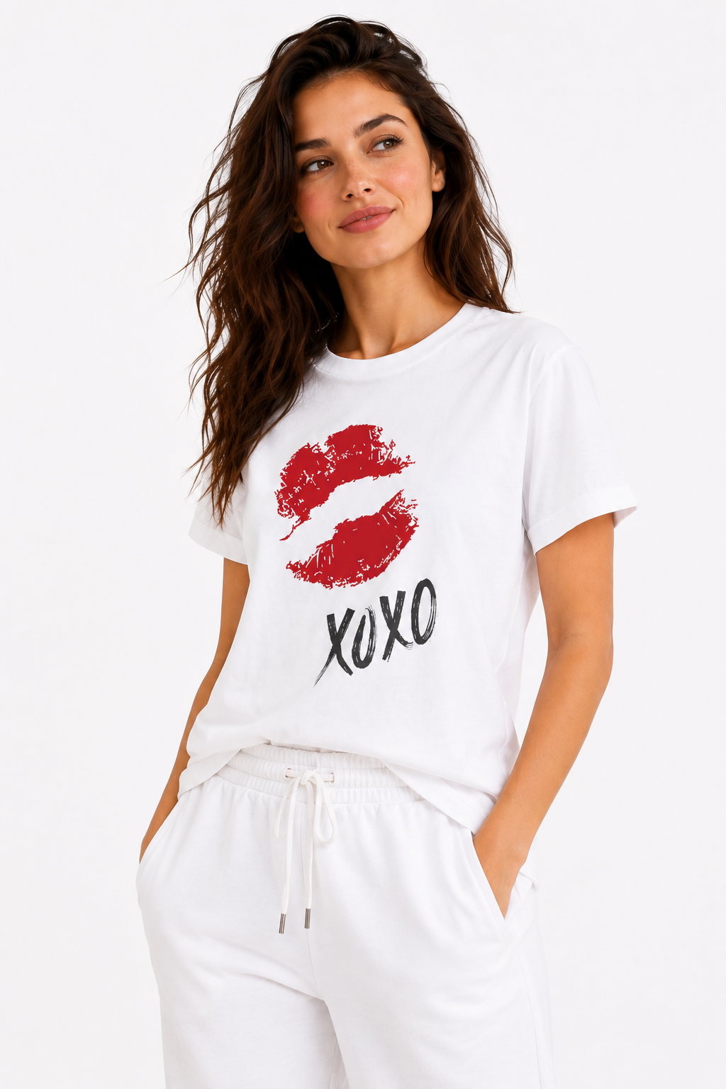 XOXO Lips T-Shirt – 100% Cotton Graphic Tee